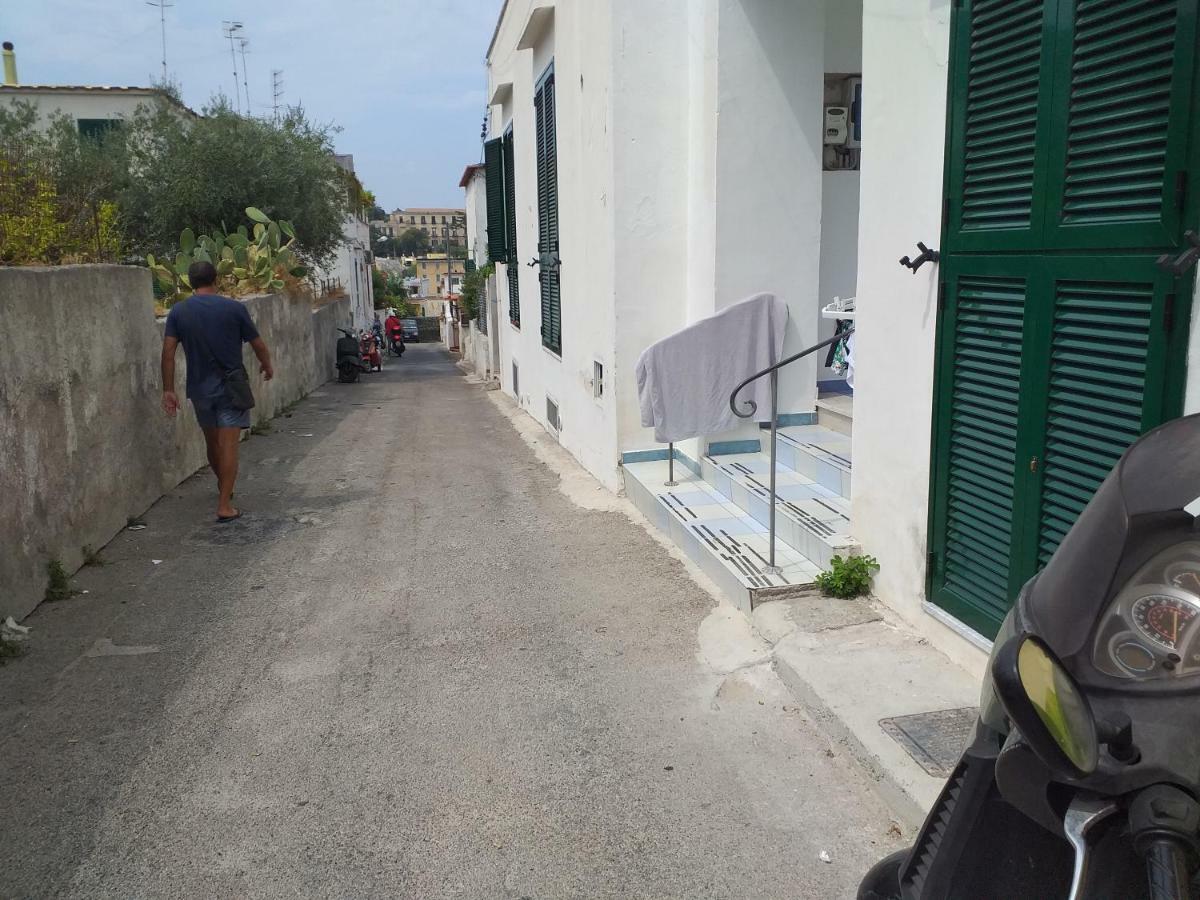 Appartamento G. Cervera66 Ischia Buitenkant foto