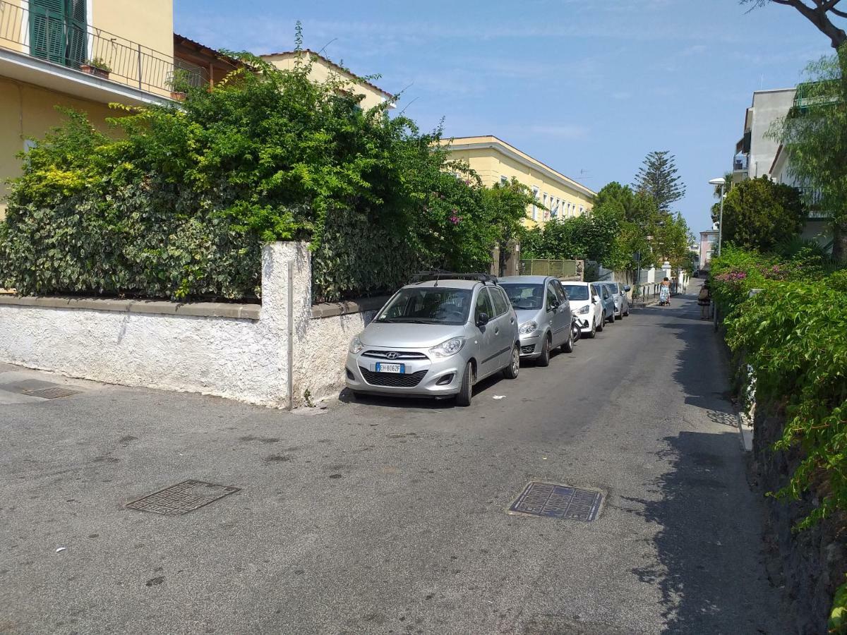 Appartamento G. Cervera66 Ischia Buitenkant foto