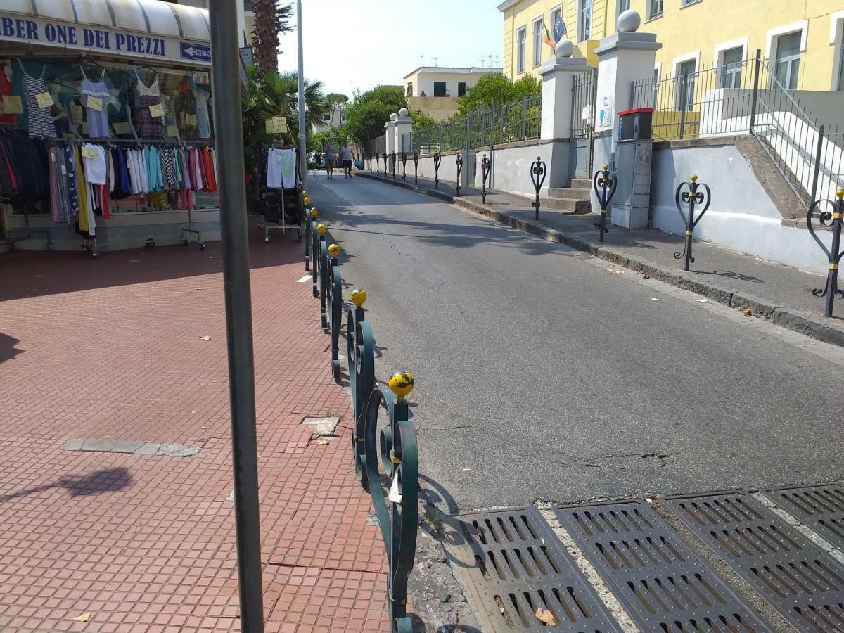Appartamento G. Cervera66 Ischia Buitenkant foto