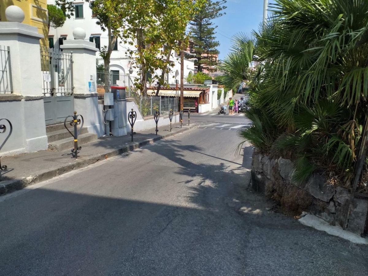 Appartamento G. Cervera66 Ischia Buitenkant foto